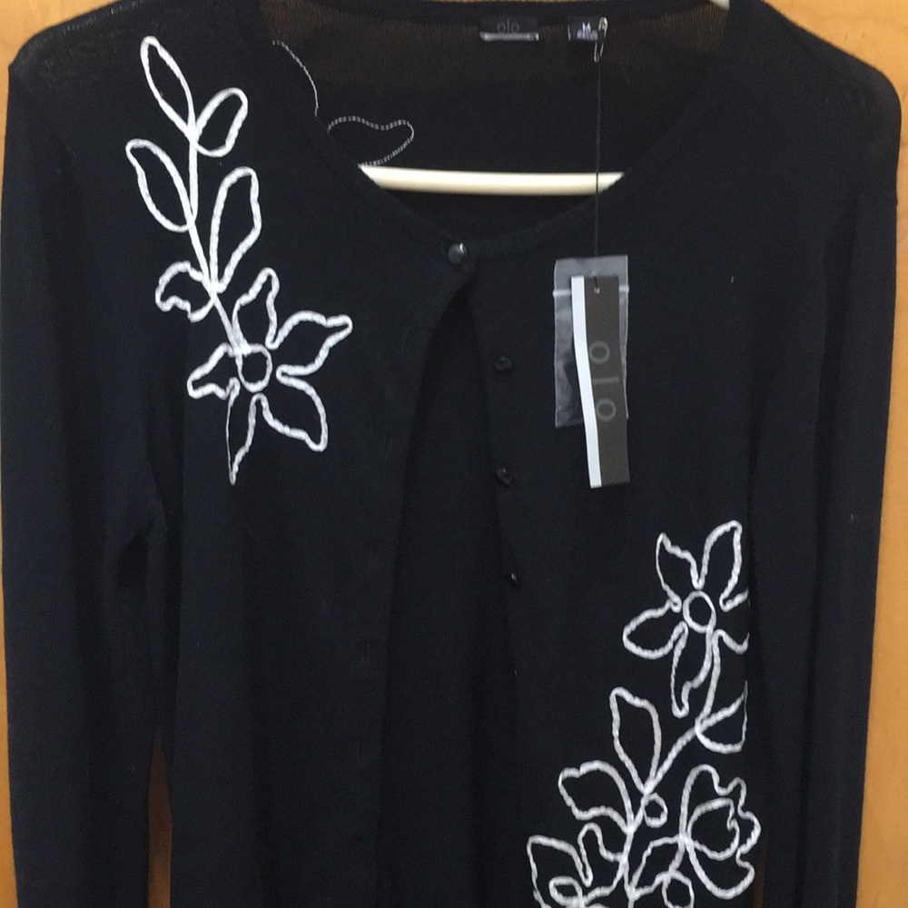 NWT Olo Black and White Cardigan Sz M